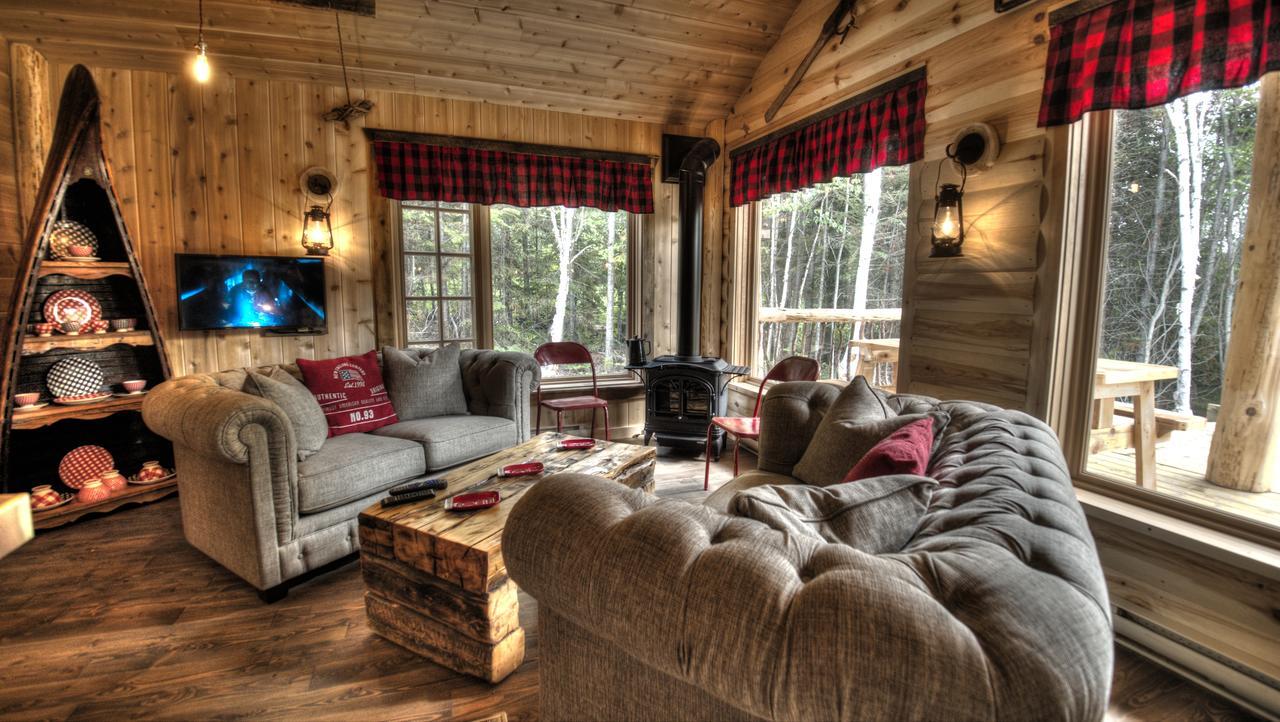 Le Bivouac - Les Chalets Spa Canada La Malbaie Bagian luar foto